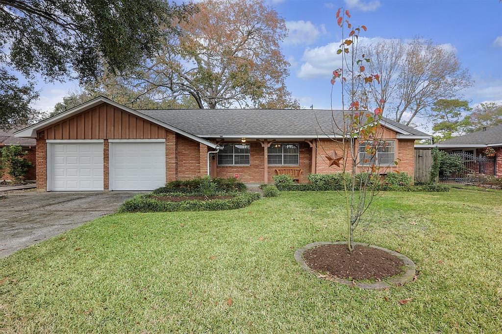 2203 Lazybrook Dr, Houston, TX 77008 Zillow