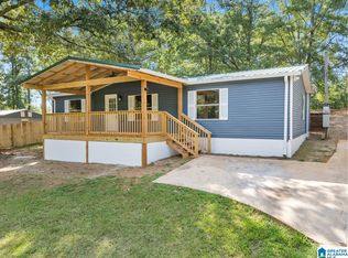 125 S 40th Xing, Woodstock, AL 35188