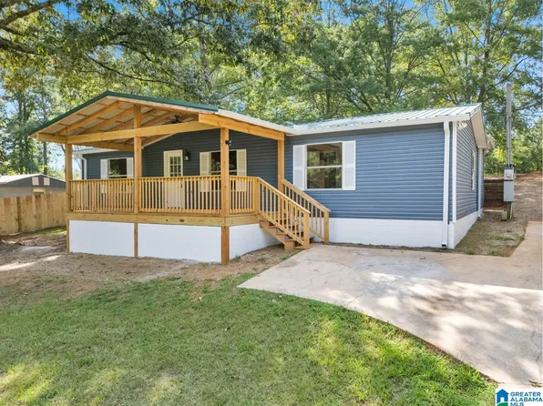 125 S 40th Xing, Woodstock, AL 35188