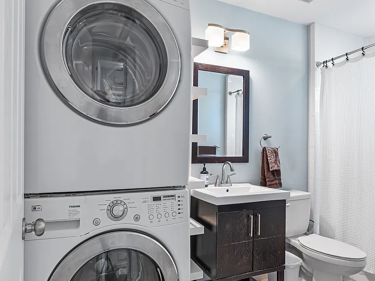 4414 Marathon Blvd #B — Photo 20
