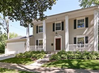 542 Fairview Ave, Glen Ellyn, IL 60137