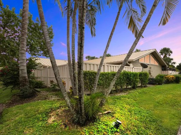 5933 GOLDEN EAGLE Circle, Palm Beach Gardens, FL 33418