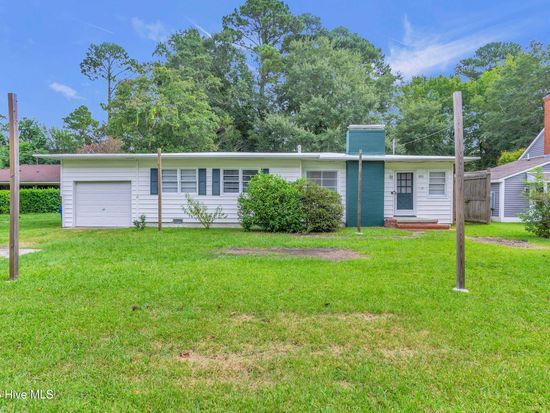 4011 Peachtree Avenue, Wilmington, NC 28403