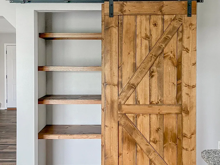 812 Victoria Ln — Photo 19