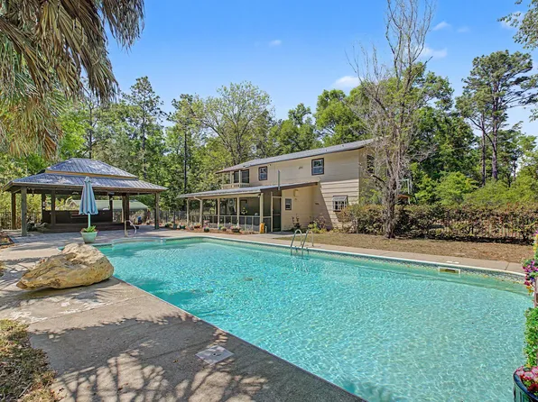 319 Sam Marks Rd, Crawfordville, FL 32327