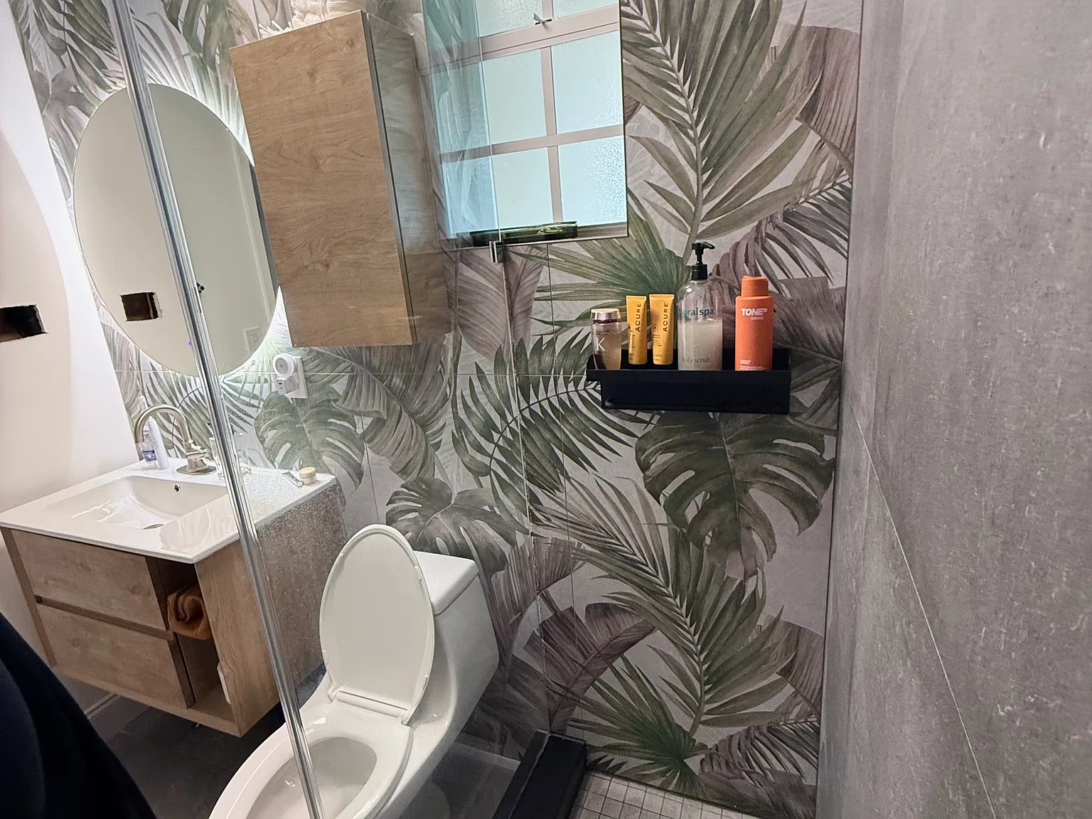 1 bed, 734 sqft, $2,850 — Photo 4