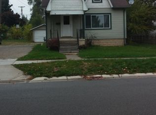 1711 Chestnut St, Port Huron, MI