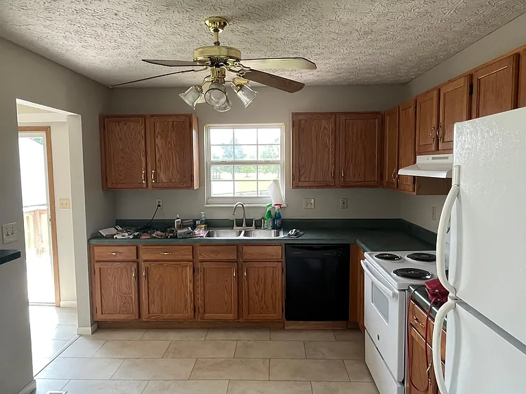 712 Copper Line Rd — Photo 6