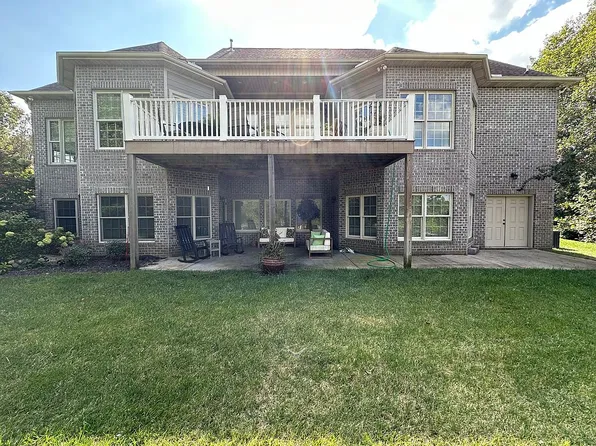 45 Riverside Dr, Oak Ridge, TN 37830