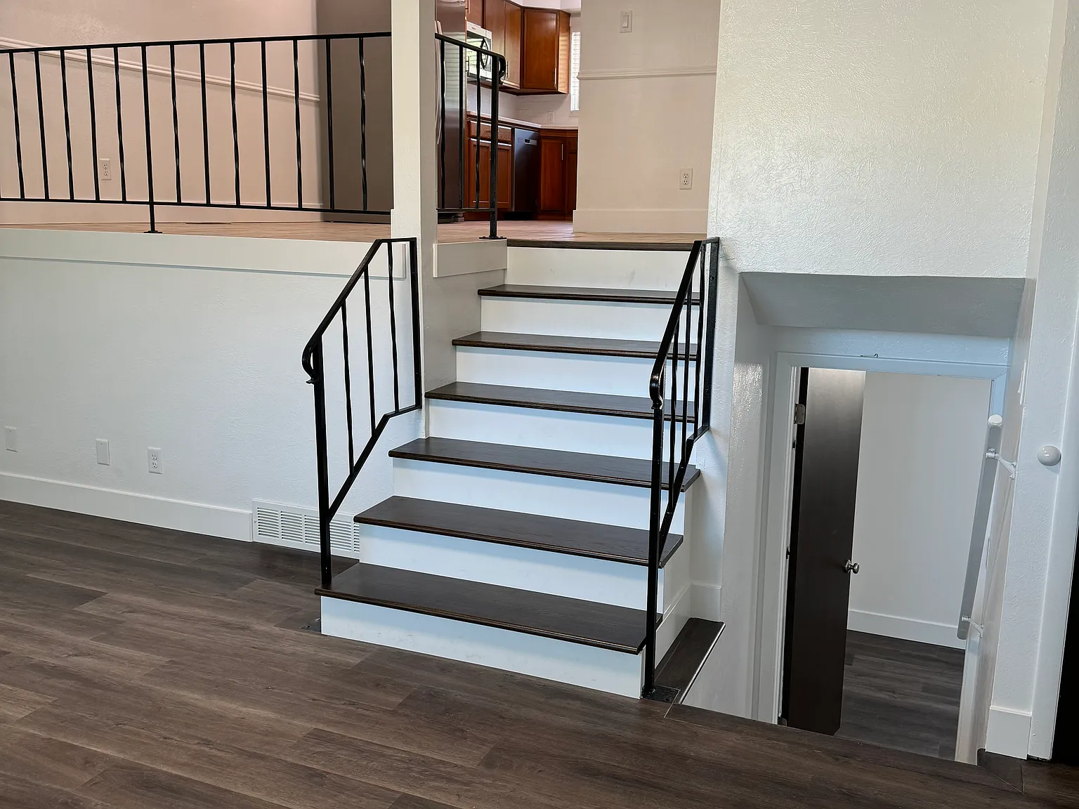 3 bed, 1250 sqft, $1,800 — Photo 4
