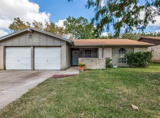 2700 Springlake Ct, Irving, TX 75060