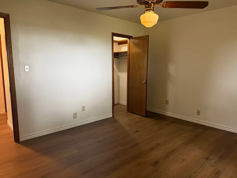 5166 Interstate Highway 30 Service Rd — Photo 15