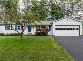 27 Elmford Rd, Rochester, NY 14606