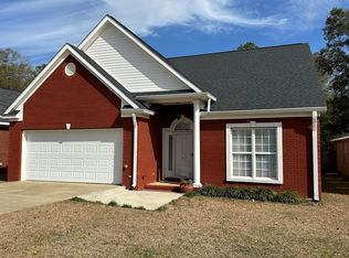 211 Spyglass Rd, Dothan, AL 36305