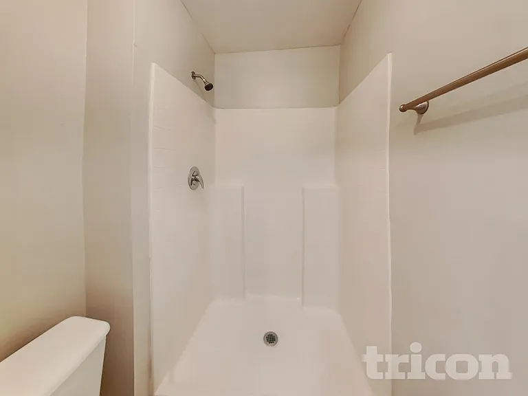 13049 Waterbourne Dr — Photo 11