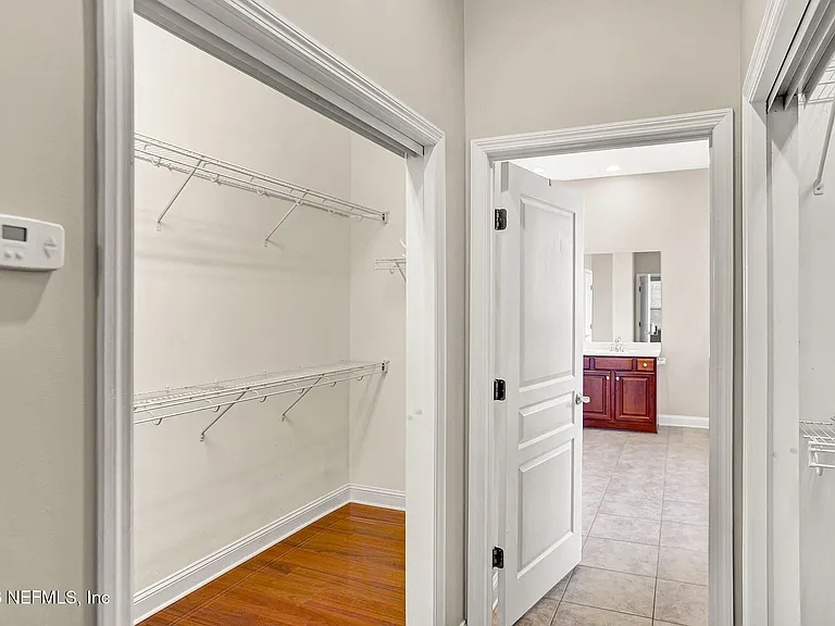 1837 Forest Glen Way St — Photo 22