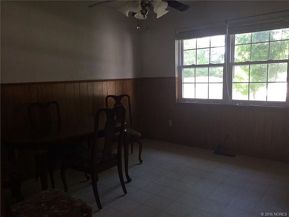 5th image of 101 Sioux Ave