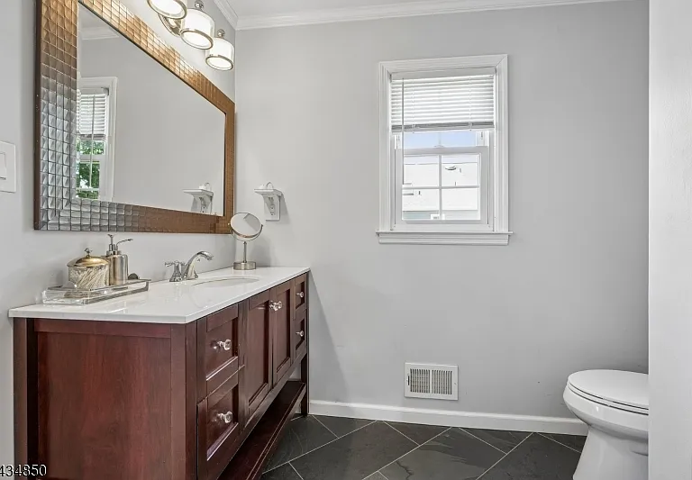 4 Copperfield Way — Photo 22