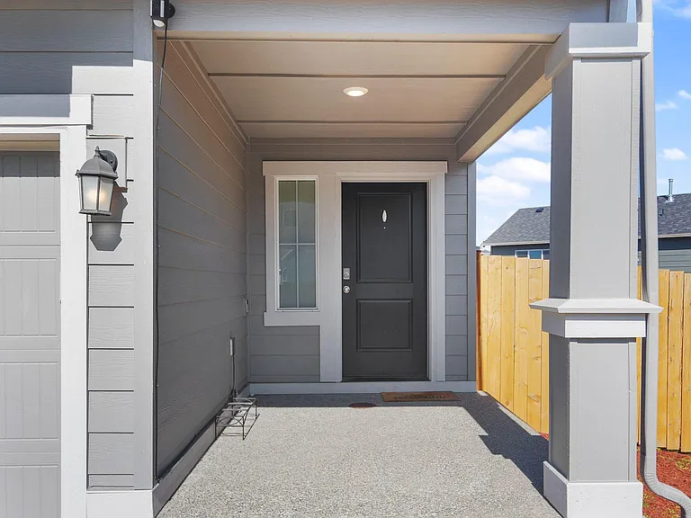 10737 184th St E — Photo 22