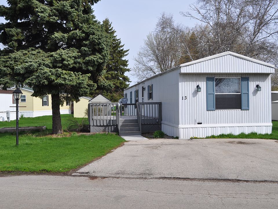 1st image of 13 Mockingbird Ln