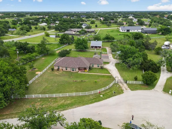 951 Ridgewood Cir, Bartonville, TX 76226