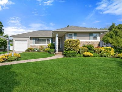 895 Iris Drive, Bellmore, NY, 11710