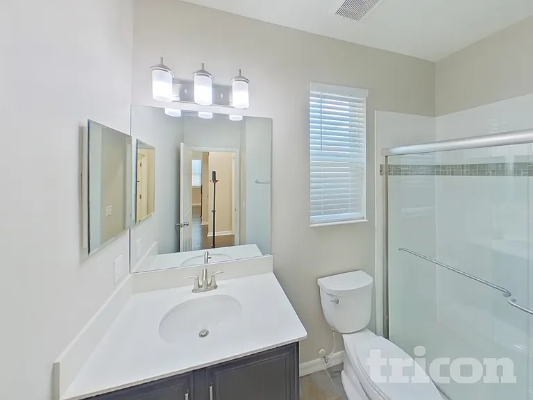 10710 Southern Forest Dr — Photo 18