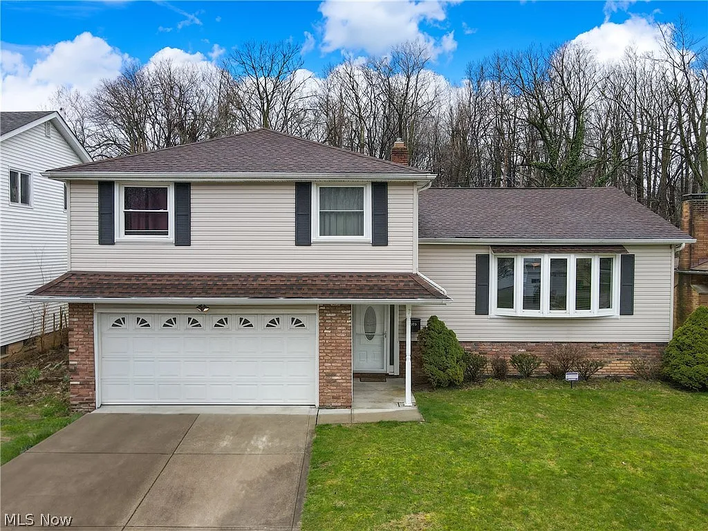 1375 S Lyn Cir photo 1