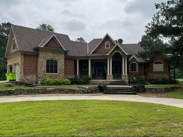 1355 Ridgeway Cir
