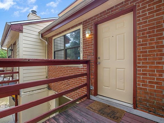 5th image of 1355 Warrior Way #67