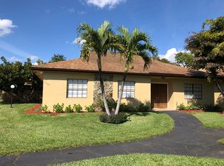 7507 SW 28th St, Davie, FL 33314