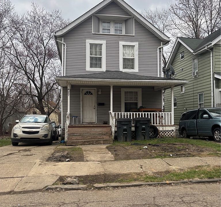 1st image of 427 McGowan St