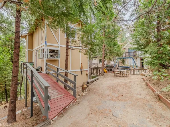 26237 Sky Ridge Dr, Twin Peaks, CA 92391