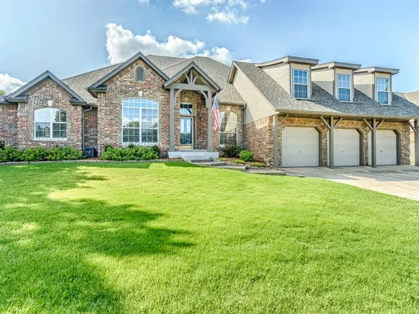 2525 Steeplechase Rd, Edmond, OK 73034