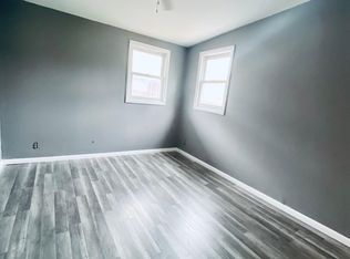 826 Merrill St APT 1A, Hammond, IN 46320