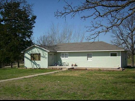 2nd image of 29947 Carpenter Rd