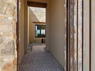 7 Camino Maravilla, Santa Fe, NM, 87506