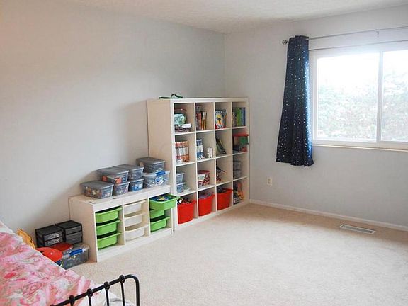 5th image of 7556 Stone Lake Dr