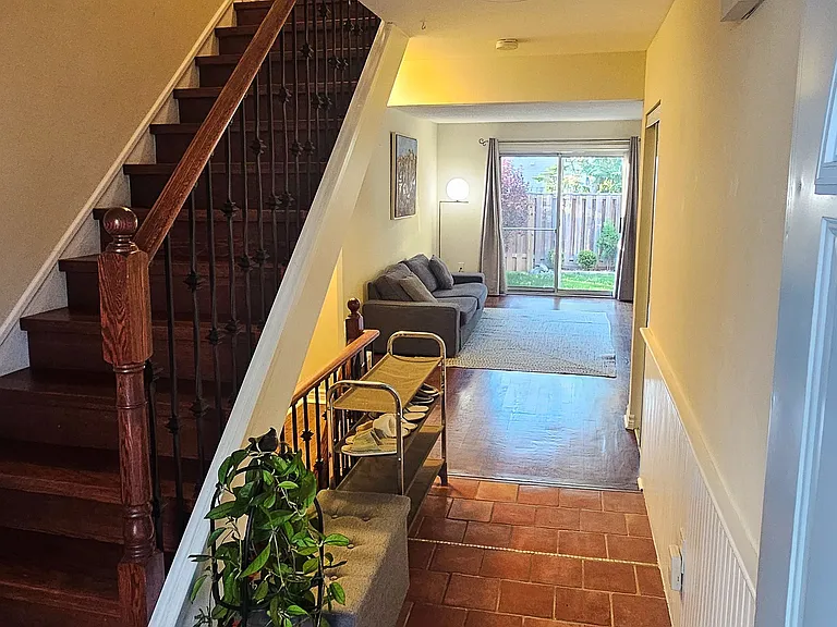 8 Reith Way #385 — Photo 2
