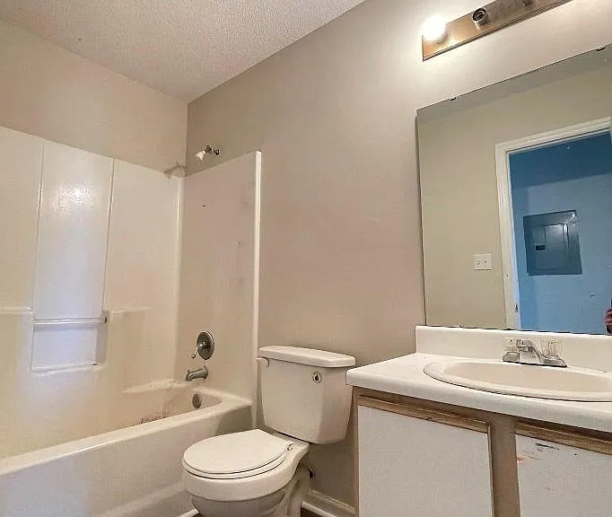 1104 Park West Dr #A — Photo 12
