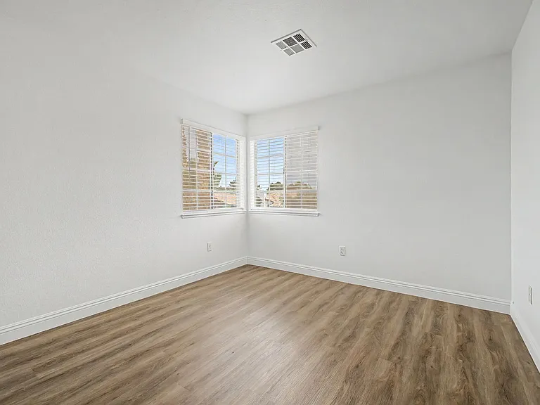 7417 Fort Wilkins Dr — Photo 26