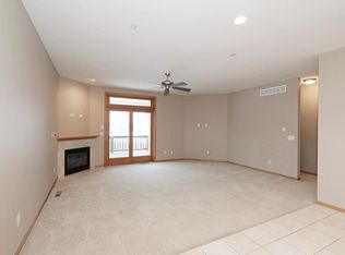 8211 Pine Lake Rd, Lincoln, NE 68516