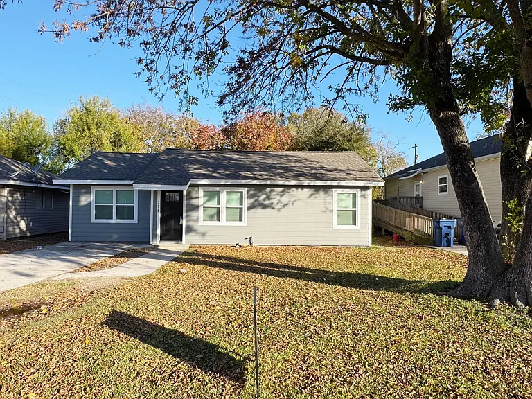 3238 Texas Ave — Photo 12