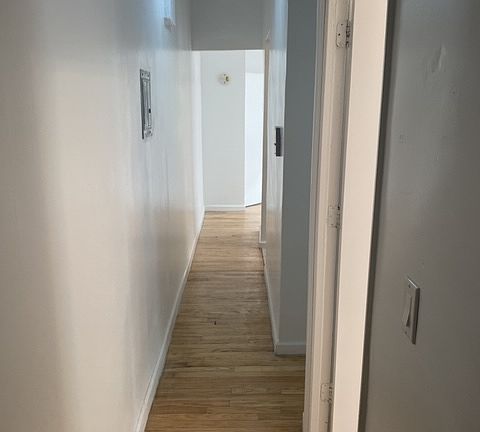 3rd image of 660 E 161st St #44