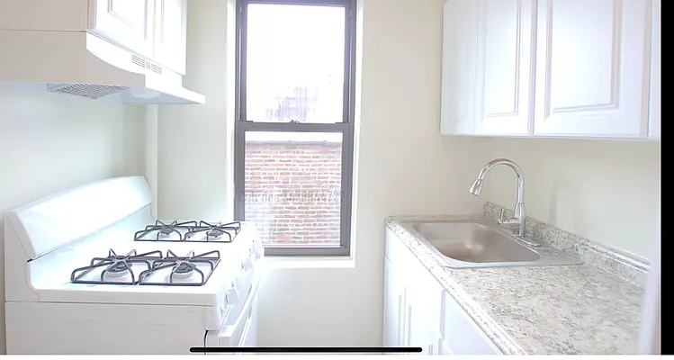 Rented by Corcoran | media 10