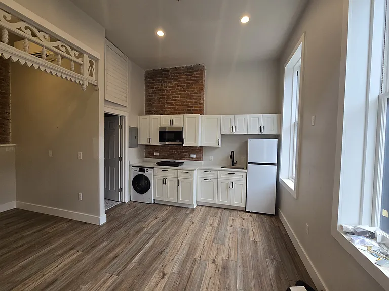 1500 Arch St #3 — Photo 2