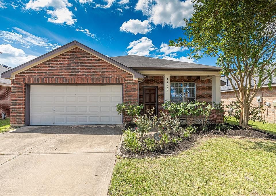 1st image of 17235 Coventry Park Dr