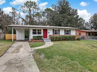 7233 Karenita Dr, Jacksonville, FL 32210
