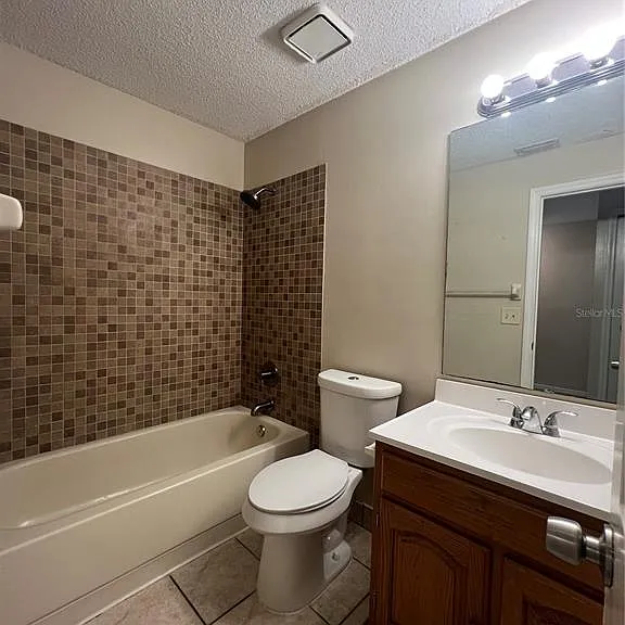 6231 Yorktown Dr #140 — Photo 23