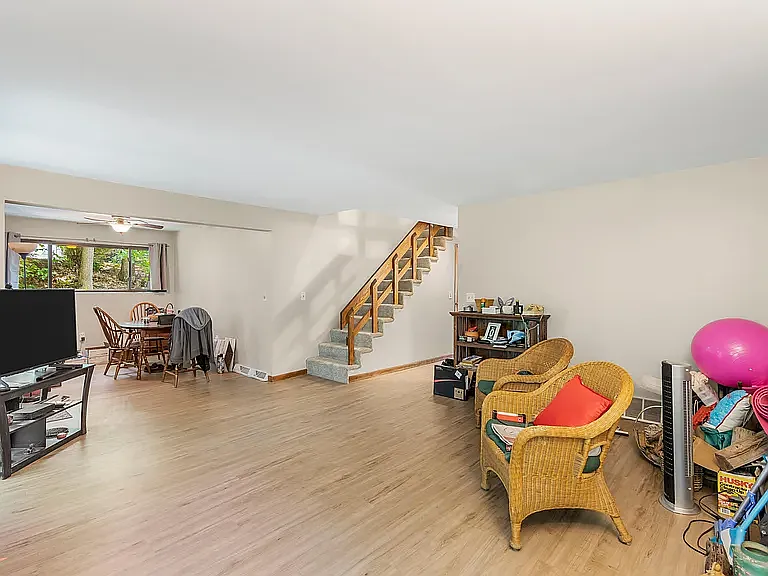 4 Clergy Cir — Photo 28
